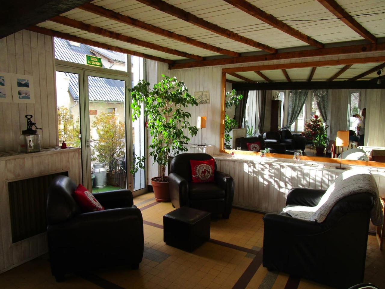 Les 4 Montagnes Hotel Вилар-де-Лан Екстериор снимка